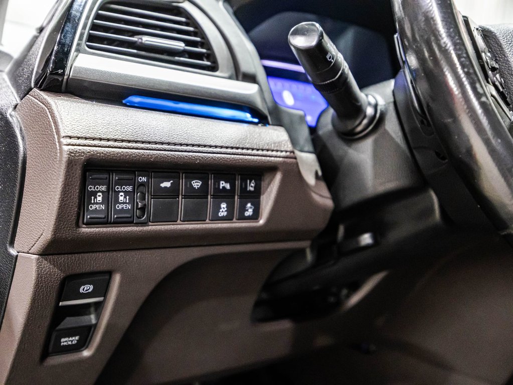Honda Odyssey Touring 2019 à Lachenaie, Québec - 23 - w1024h768px