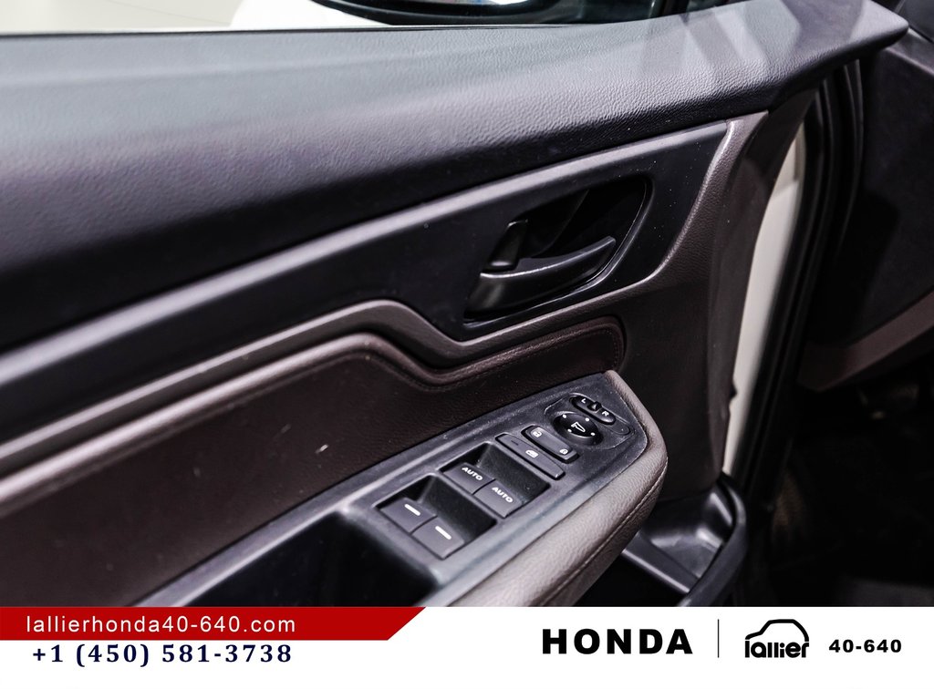 2019 Honda Odyssey LX in Montréal, Quebec - 12 - w1024h768px