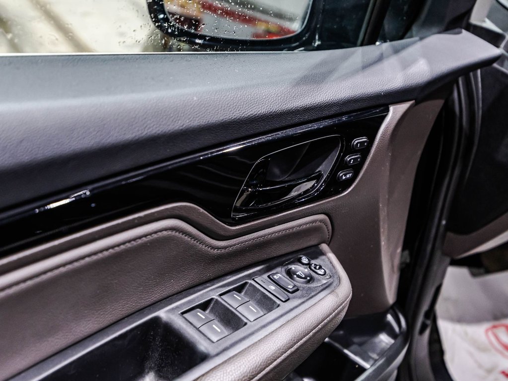 Honda Odyssey Touring 2020 à Lachenaie, Québec - 12 - w1024h768px