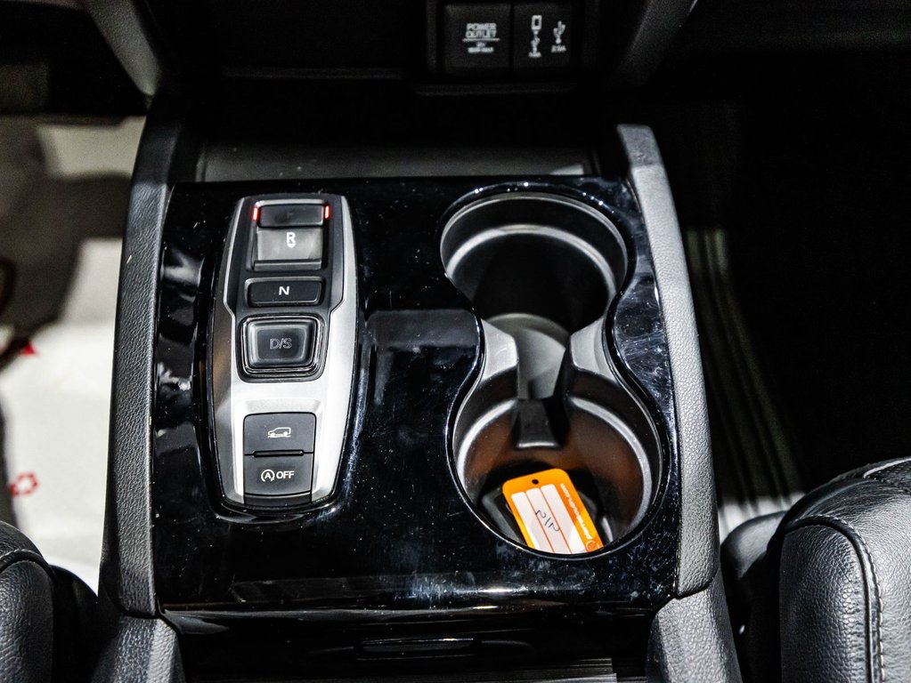 Honda Pilot Touring 2017 à , Québec - 26 - w1024h768px