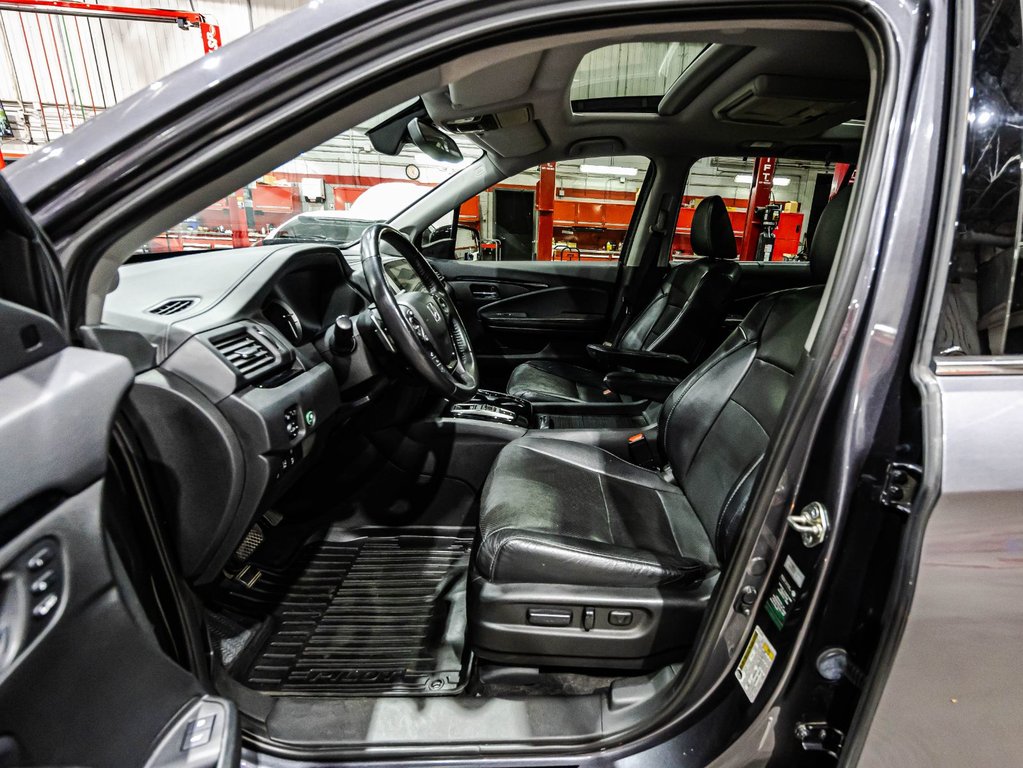 Honda Pilot Touring 2017 à , Québec - 20 - w1024h768px
