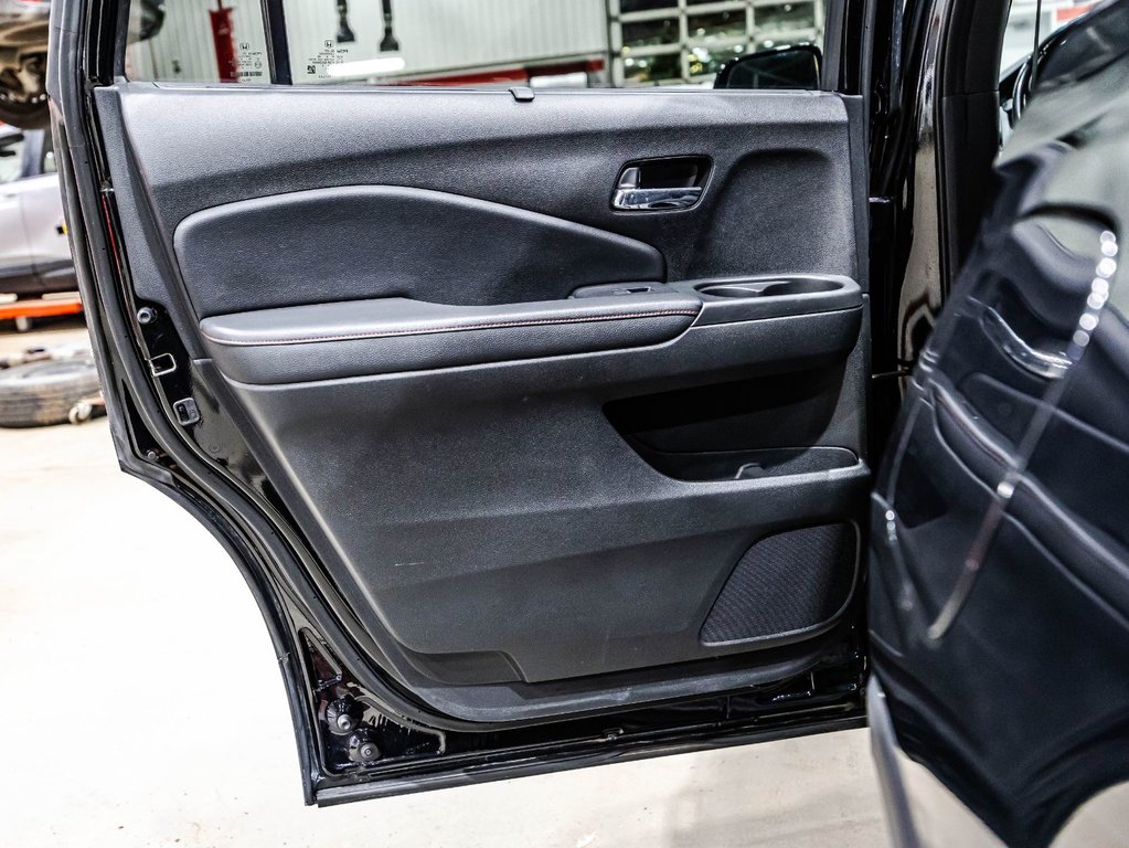 Honda Pilot Black Edition 2019 à , Québec - 13 - w1024h768px