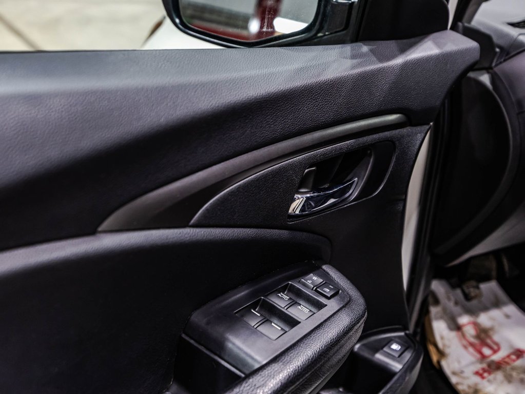 2019 Honda Pilot EX in Montréal, Quebec - 12 - w1024h768px