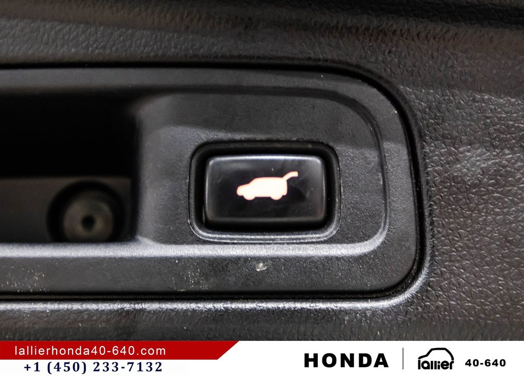 2019 Honda Pilot Touring/26 DOSSIERS D'ENTRETIENT in Lachenaie, Quebec - 17 - w1024h768px