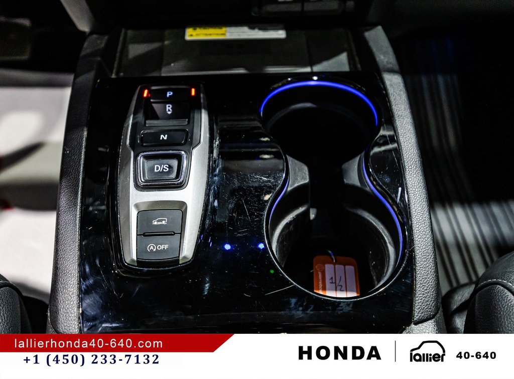 2019 Honda Pilot Touring/26 DOSSIERS D'ENTRETIENT in Lachenaie, Quebec - 28 - w1024h768px
