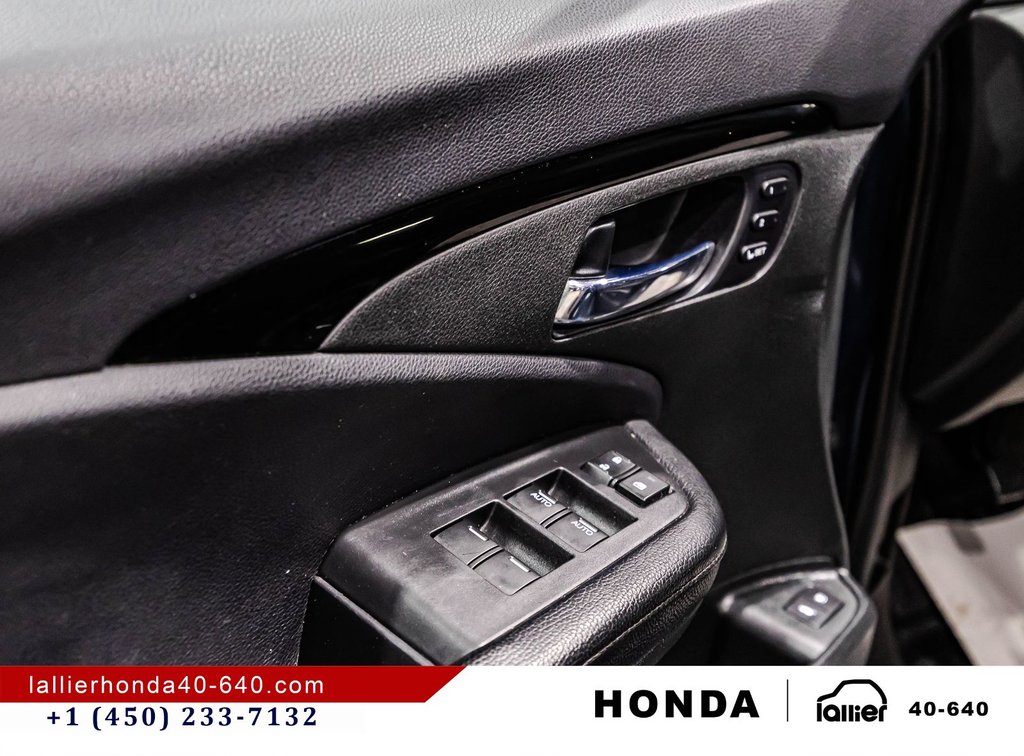 2019 Honda Pilot Touring/26 DOSSIERS D'ENTRETIENT in Lachenaie, Quebec - 12 - w1024h768px