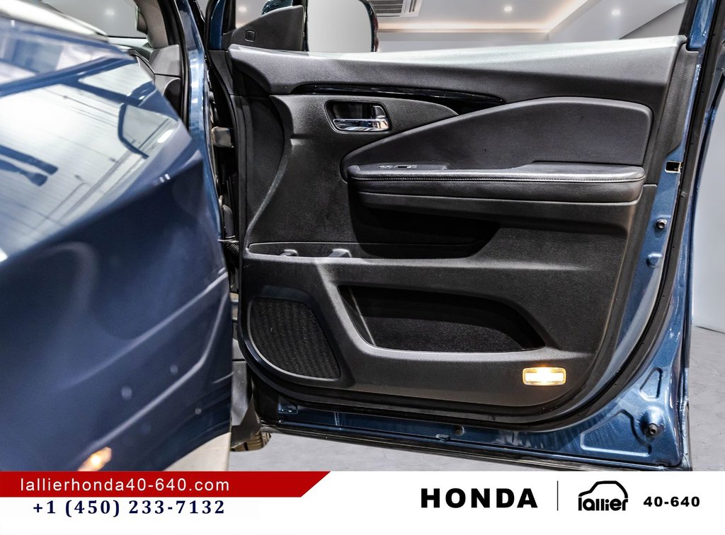 2019 Honda Pilot Touring/26 DOSSIERS D'ENTRETIENT in Lachenaie, Quebec - 19 - w1024h768px