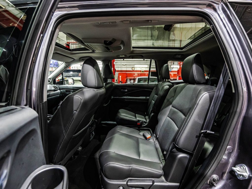 Honda Pilot Touring 7-Passenger 2021 à Lachenaie, Québec - 17 - w1024h768px