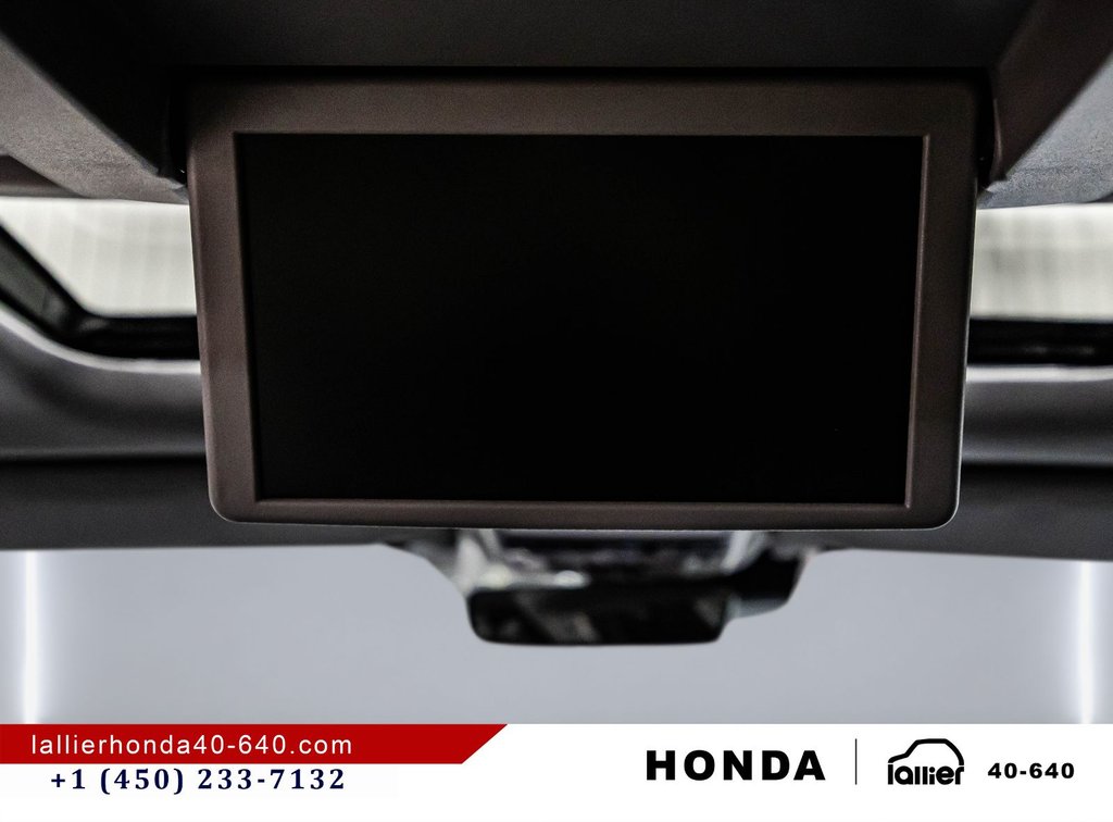 2021 Honda Pilot Touring/AWD/7 PASSAGERS in Montréal, Quebec - 15 - w1024h768px