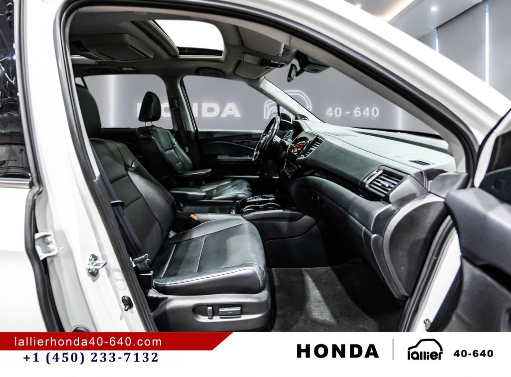 2021 Honda Pilot Touring/AWD/7 PASSAGERS in Montréal, Quebec - 20 - w1024h768px