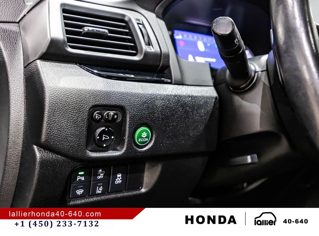 2021 Honda Pilot Touring/AWD/7 PASSAGERS in Montréal, Quebec - 24 - w1024h768px