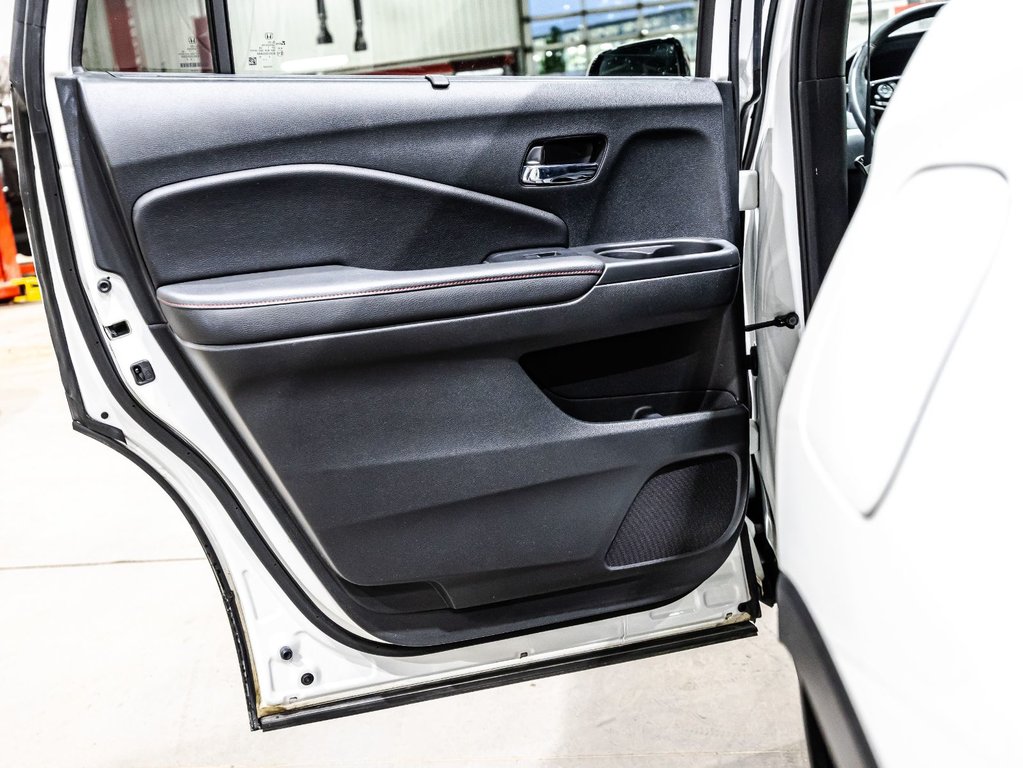Honda Pilot Black Edition 2022 à Lachenaie, Québec - 13 - w1024h768px
