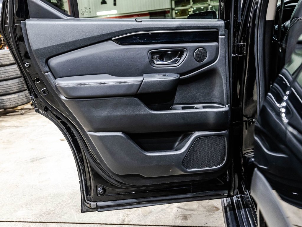 Honda Pilot EX-L 2023 à Lachenaie, Québec - 12 - w1024h768px