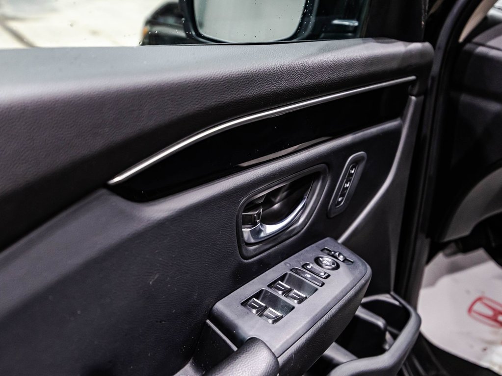 Honda Pilot EX-L 2023 à Lachenaie, Québec - 11 - w1024h768px