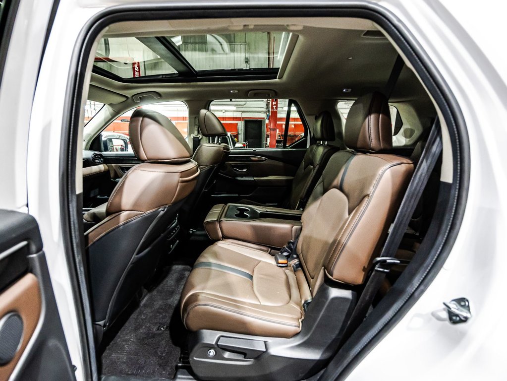 Honda Pilot Touring 2024 à , Québec - 13 - w1024h768px
