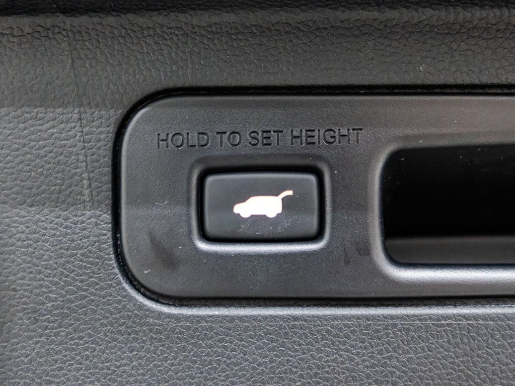 Honda Pilot Touring 2024 à , Québec - 15 - w1024h768px