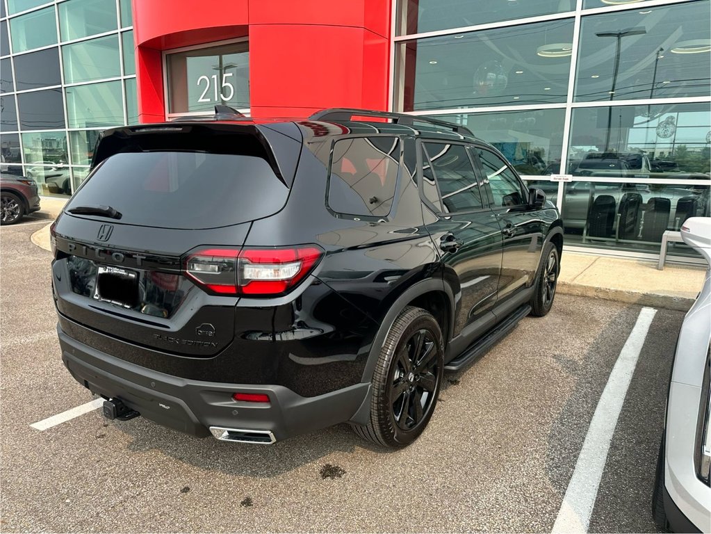 2025  Pilot BLACK EDITION in , Quebec - 7 - w1024h768px