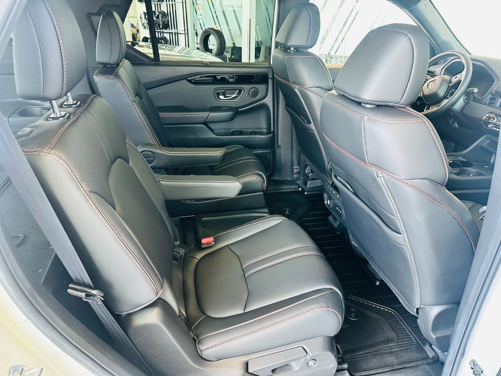 2025 Honda Pilot TRAILSPORT DEMO AWD* in , Quebec - 6 - w1024h768px