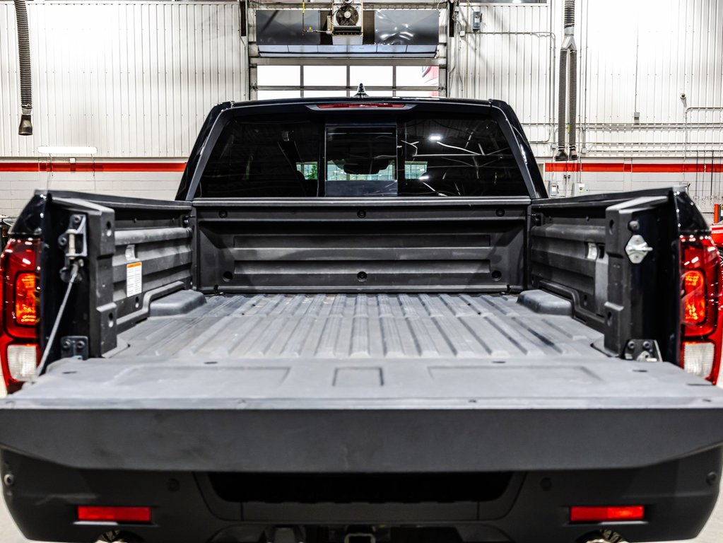 2023 Honda Ridgeline Black Edition in Montreal, Quebec - 16 - w1024h768px