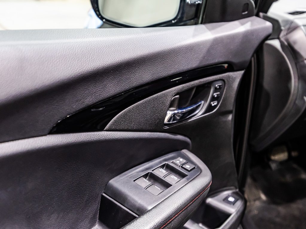 2023 Honda Ridgeline Black Edition in Montreal, Quebec - 12 - w1024h768px