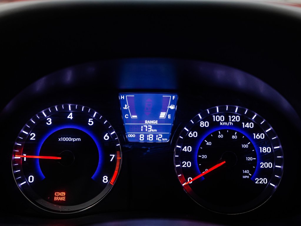 Hyundai Accent GL 2014 à , Québec - 22 - w1024h768px