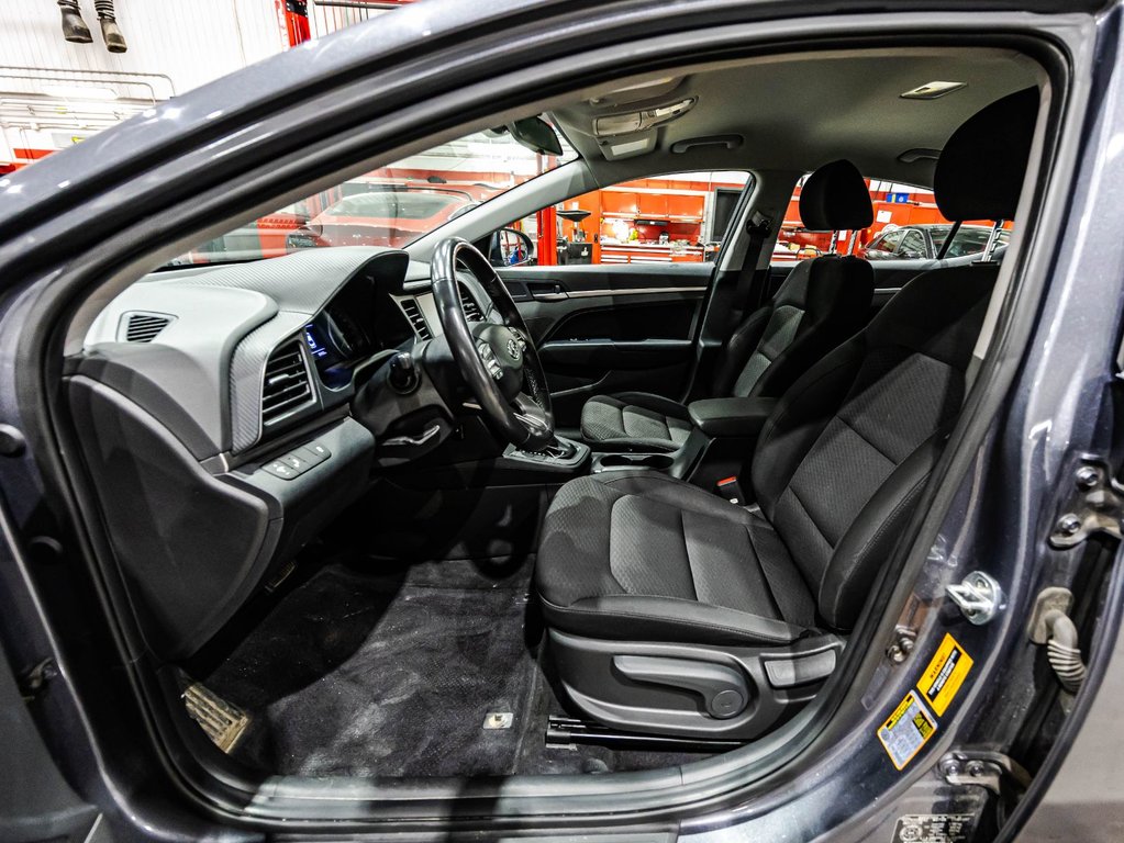 Hyundai Elantra Preferred 2020 à Lachenaie, Québec - 18 - w1024h768px