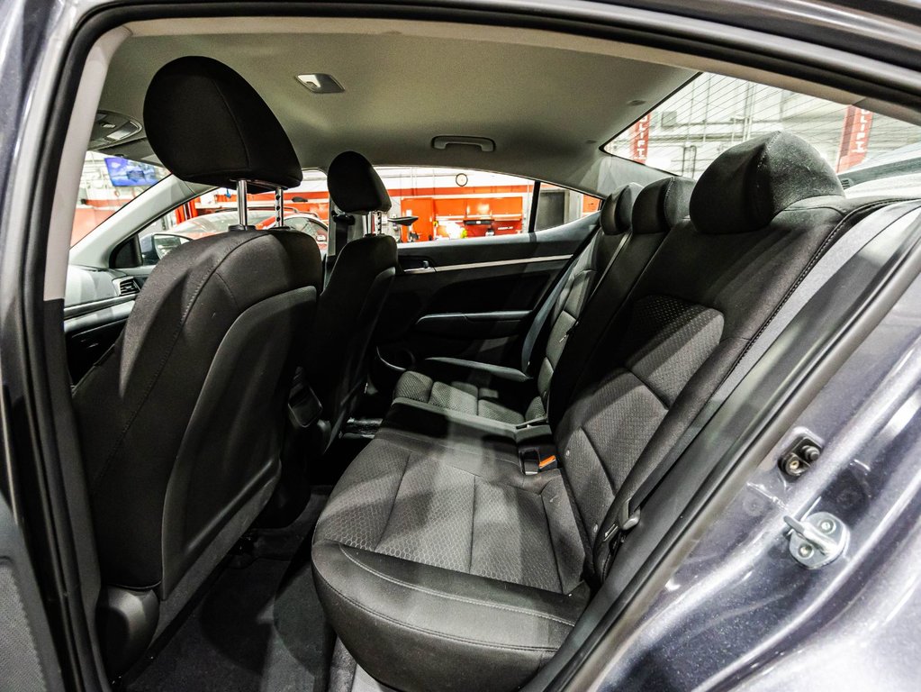 Hyundai Elantra Preferred 2020 à Lachenaie, Québec - 13 - w1024h768px