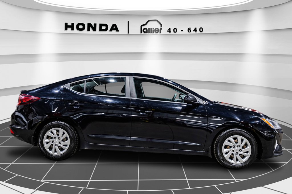 Hyundai Elantra Essential 2020 à , Québec - 8 - w1024h768px
