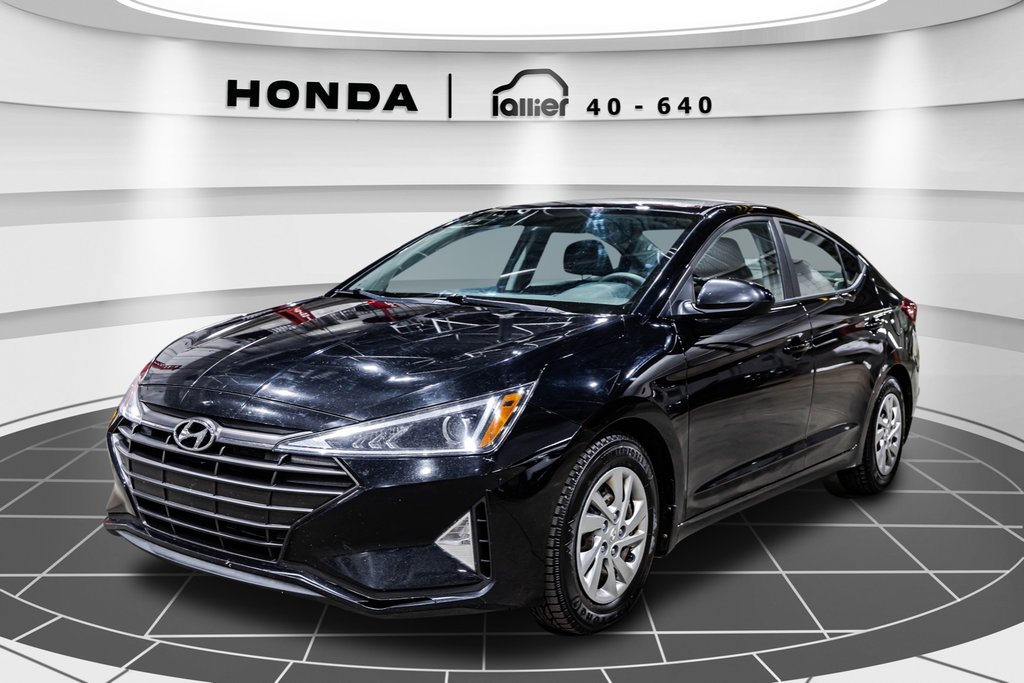 Hyundai Elantra Essential 2020 à , Québec - 3 - w1024h768px