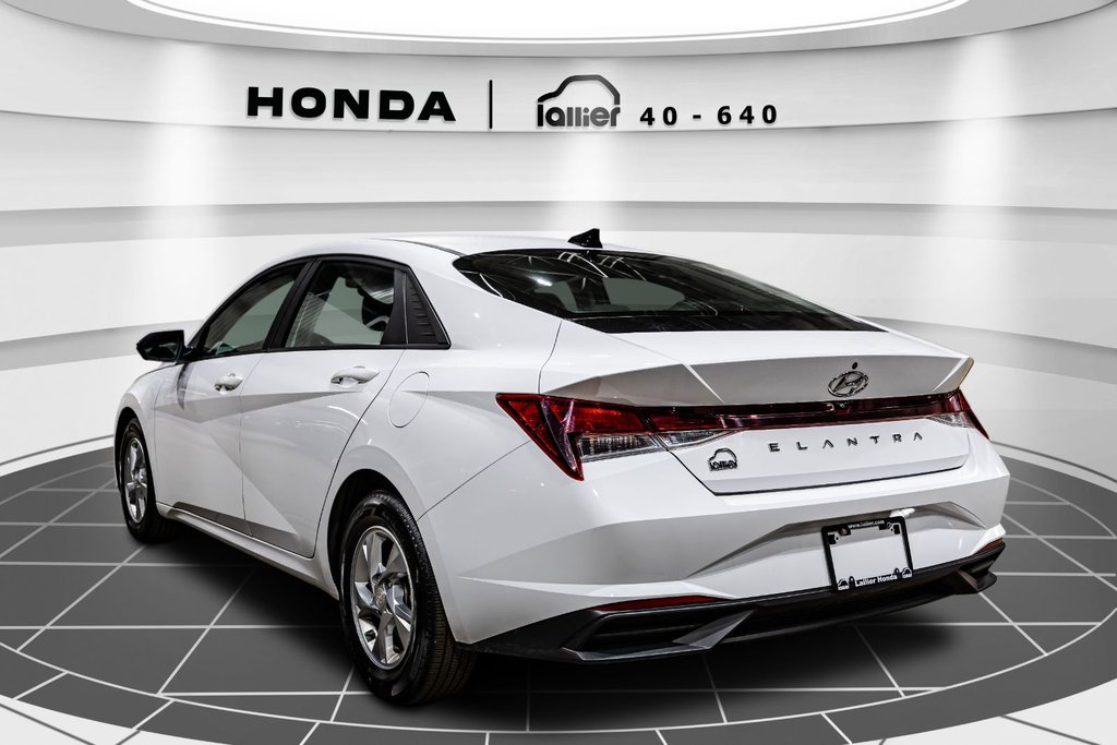 Hyundai Elantra Essential 2021 à , Québec - 5 - w1024h768px