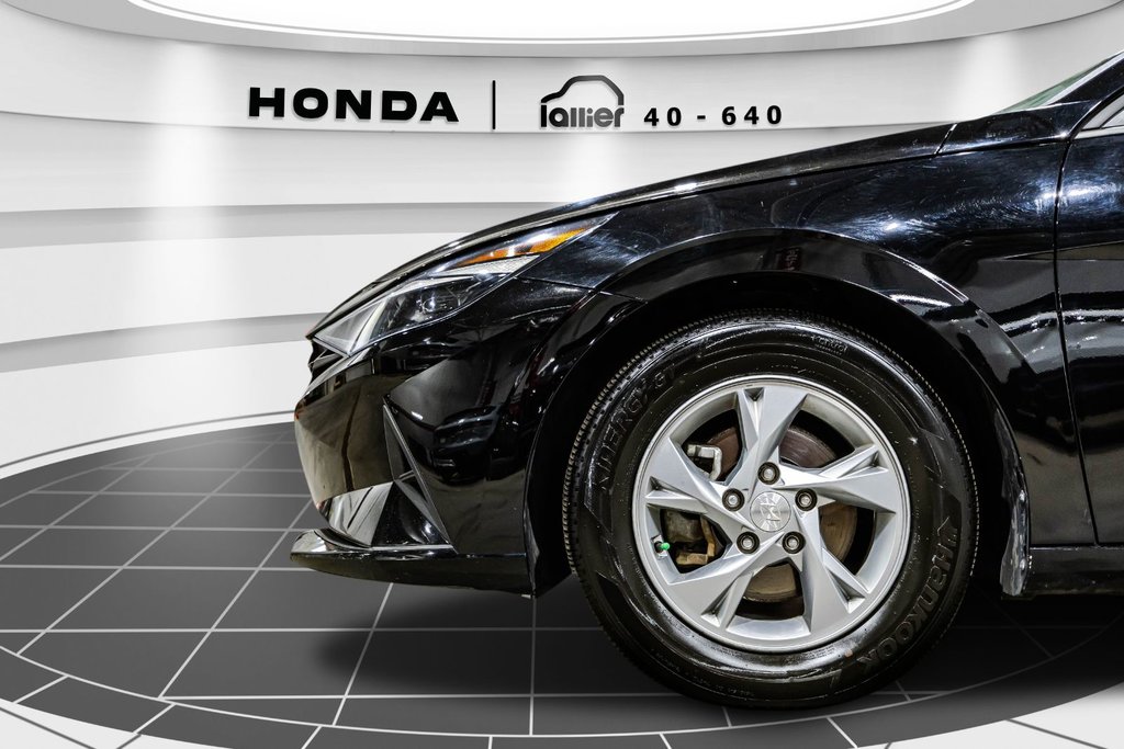 Hyundai Elantra Essential 2021 à , Québec - 10 - w1024h768px
