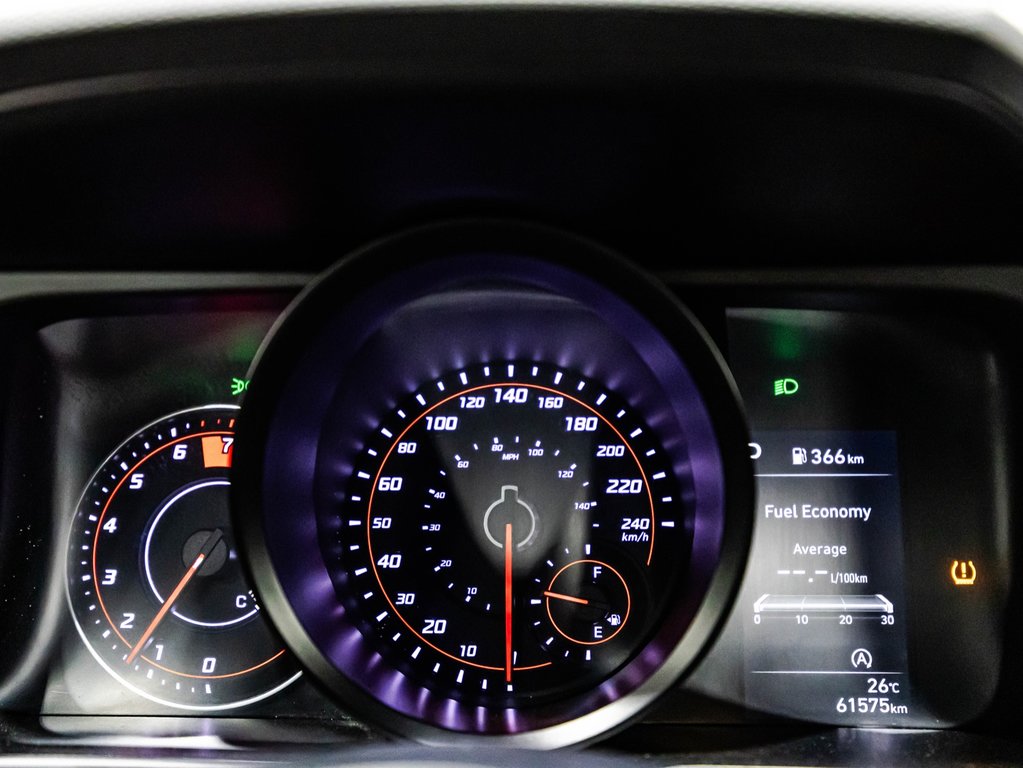 Hyundai Elantra Essential 2021 à Lachenaie, Québec - 22 - w1024h768px