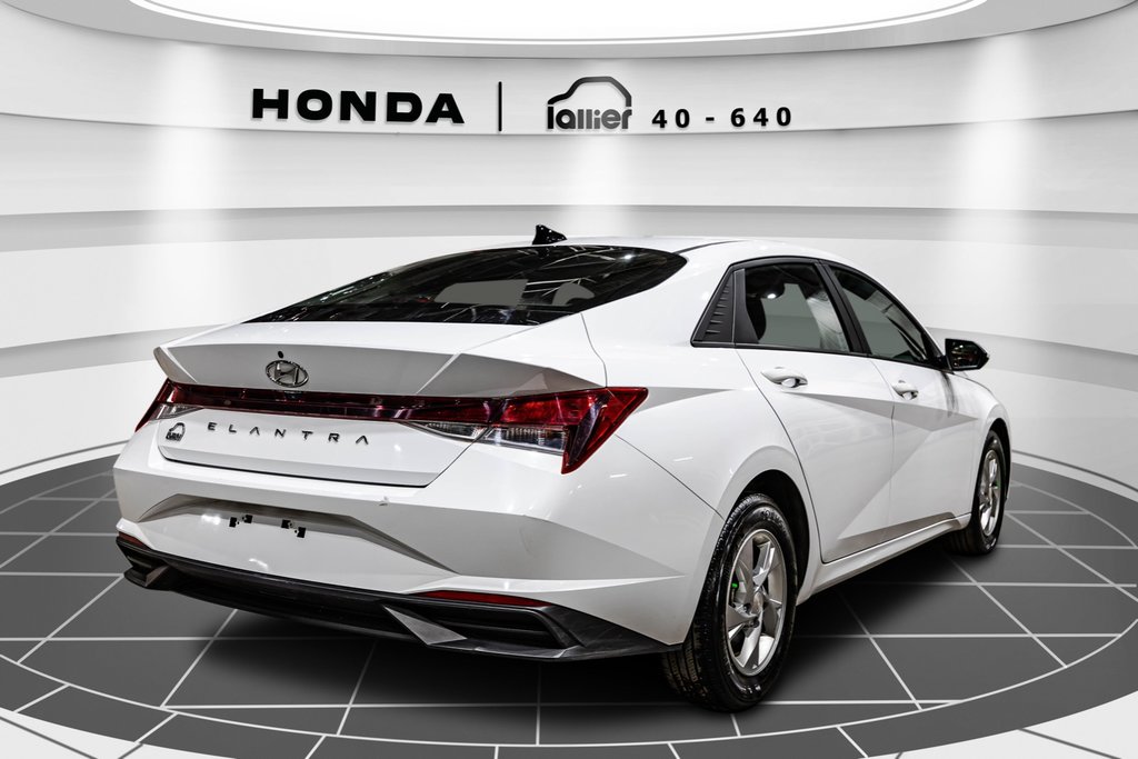 Hyundai Elantra Essential 2021 à Lachenaie, Québec - 7 - w1024h768px