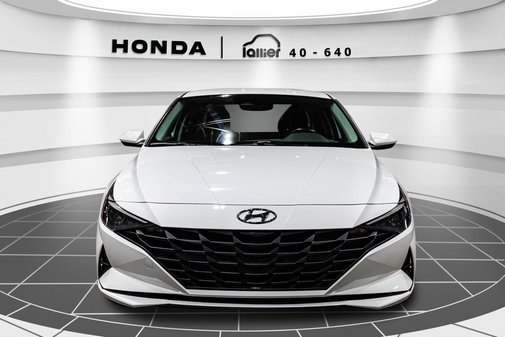 Hyundai Elantra Preferred 2021 à , Québec - 2 - w1024h768px
