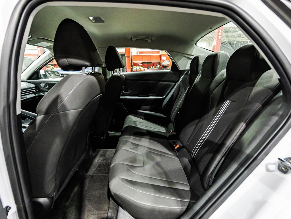 Hyundai Elantra Preferred 2021 à , Québec - 14 - w1024h768px