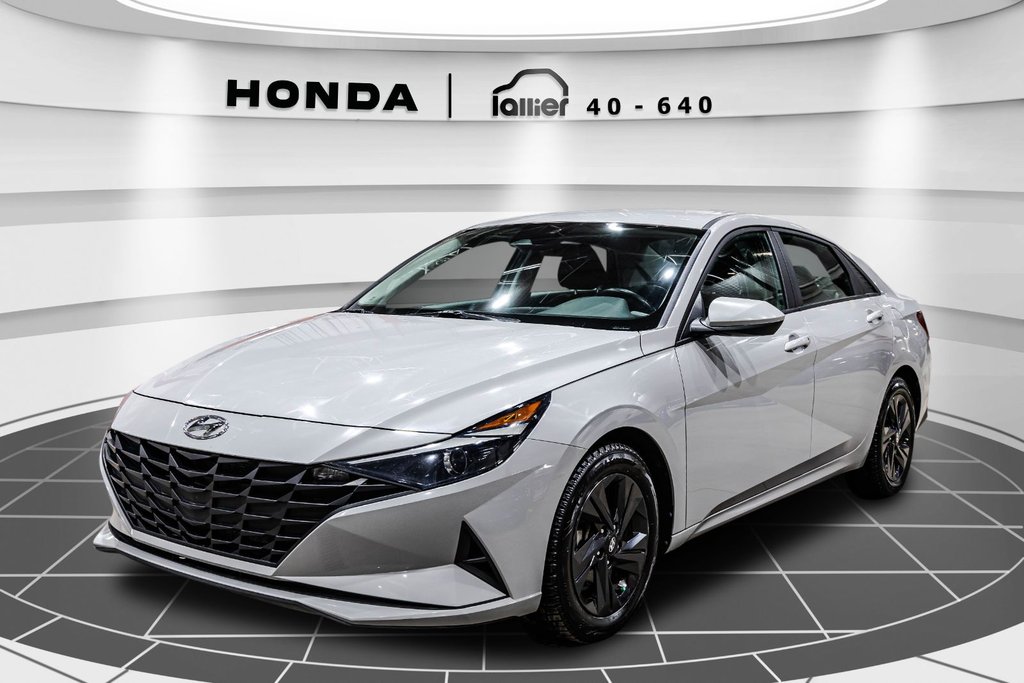 2022 Hyundai Elantra Preferred in , Quebec - 3 - w1024h768px