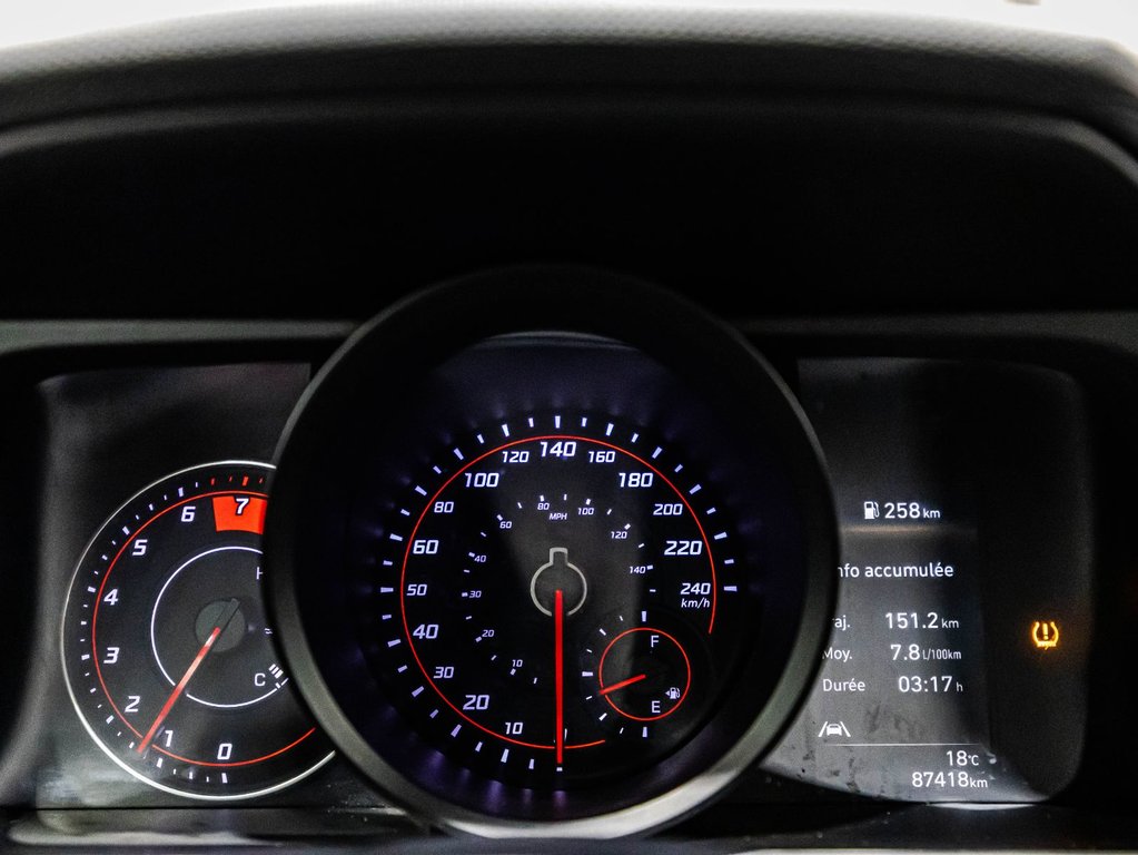 2022 Hyundai Elantra Preferred in , Quebec - 23 - w1024h768px