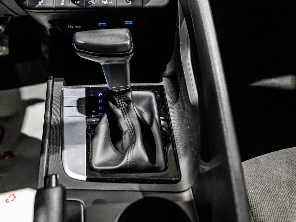 2022 Hyundai Elantra Preferred in , Quebec - 25 - w1024h768px