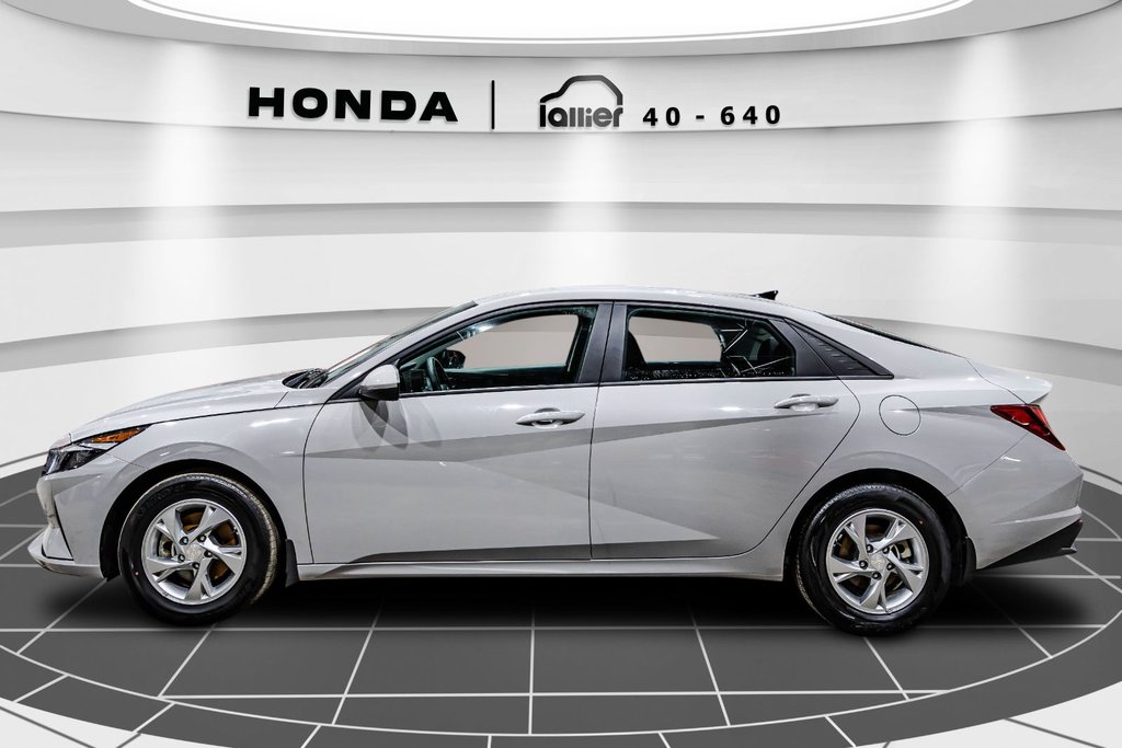 Elantra Essential 2023 à Montréal, Québec - 4 - w1024h768px