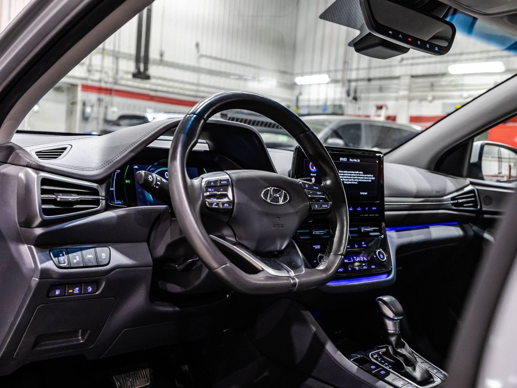 2022 Hyundai Ioniq Plug-In Hybrid Ultimate in Montréal, Quebec - 22 - w1024h768px