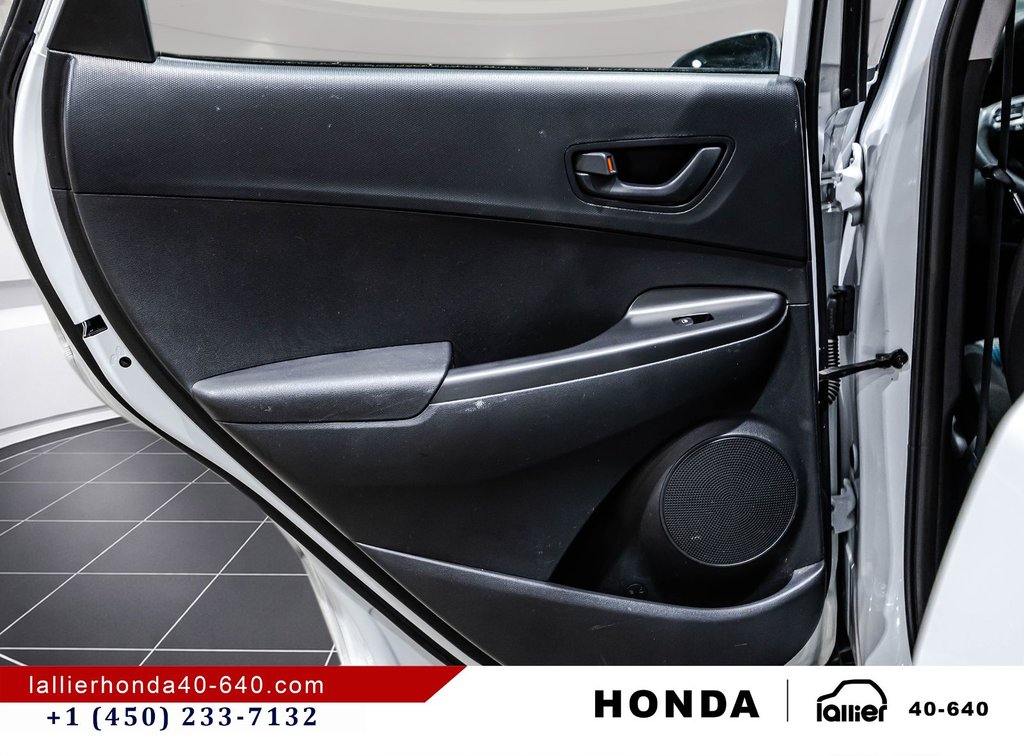 2020 Hyundai Kona Essential in Lachenaie, Quebec - 12 - w1024h768px