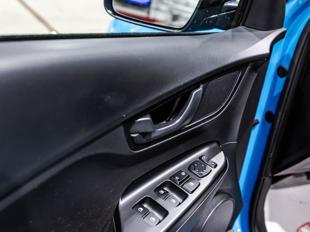 Hyundai Kona Preferred 2023 à , Québec - 12 - w1024h768px