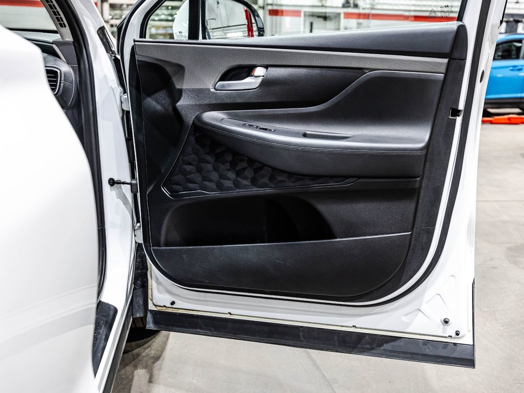 Hyundai Santa Fe Essential 2020 à , Québec - 16 - w1024h768px