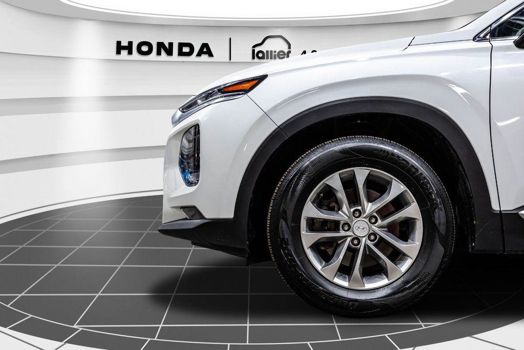 Hyundai Santa Fe Essential 2020 à , Québec - 10 - w1024h768px