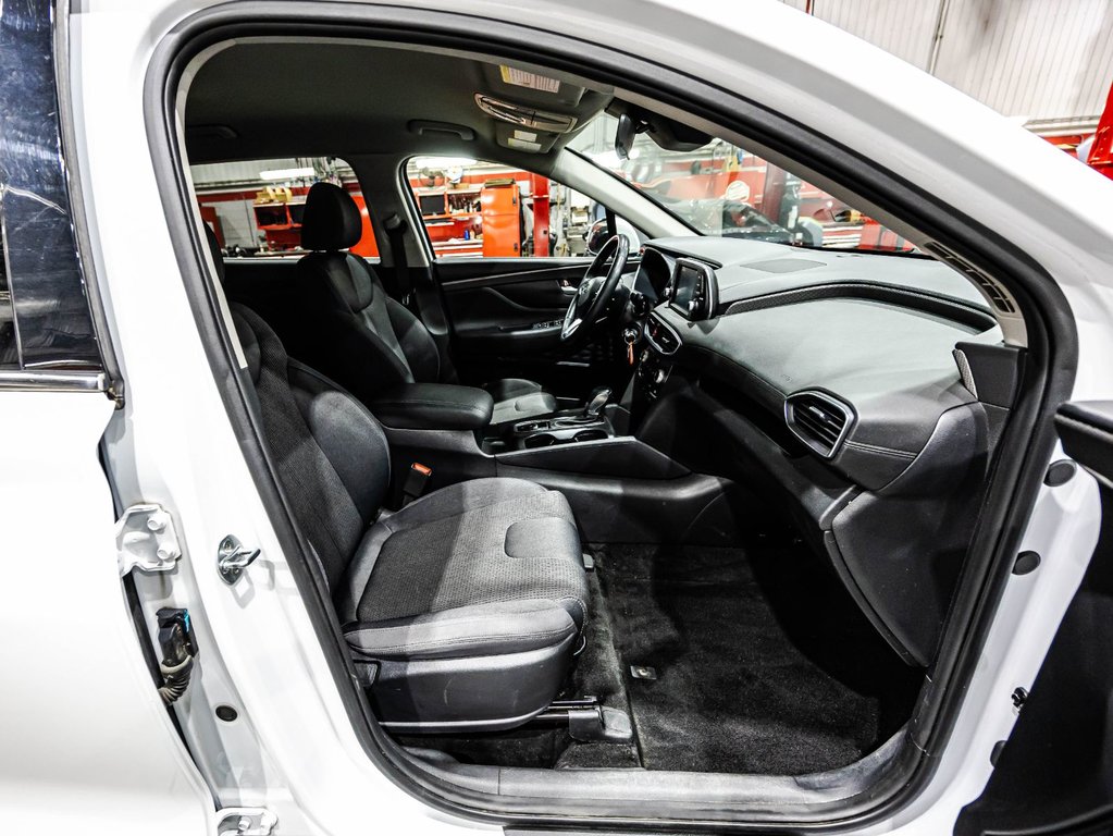 Hyundai Santa Fe Essential 2020 à , Québec - 17 - w1024h768px