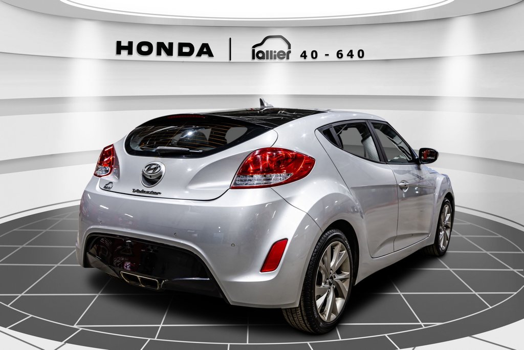 Hyundai Veloster SE 2016 à Lachenaie, Québec - 7 - w1024h768px