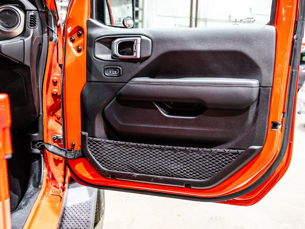Jeep Wrangler Unlimited Sahara 2021 à , Québec - 16 - w1024h768px