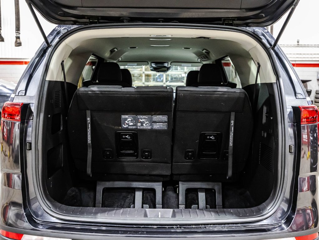 Kia Carnival LX 2024 à Lachenaie, Québec - 14 - w1024h768px