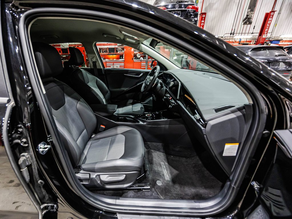 2023 Kia Niro EV PREMIUM PLUS in Montréal, Quebec - 19 - w1024h768px
