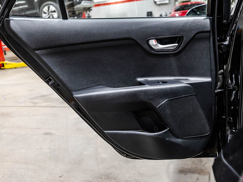 2020 Kia Rio 5-door in Lachenaie, Quebec - 13 - w1024h768px